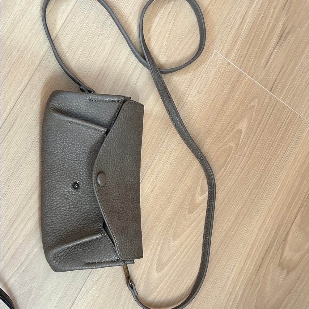 Elegant Charcoal Crossbody Bag by Remi & Reid